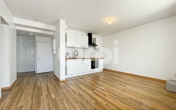 Immeuble à vendre    7 pièces •  Évreux