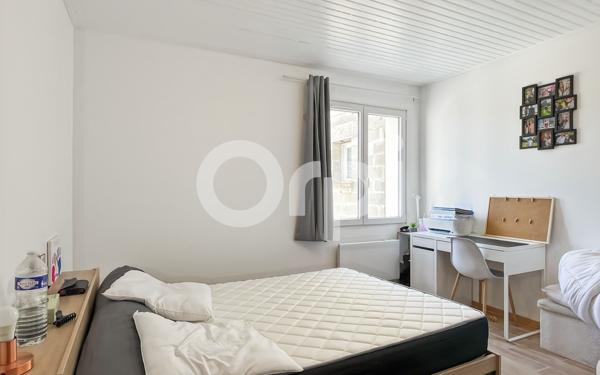 Immeuble à vendre    7 pièces •  Évreux