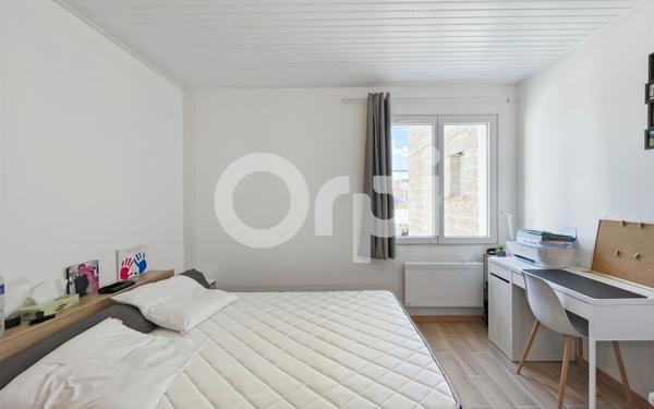 Immeuble à vendre    7 pièces •  Évreux