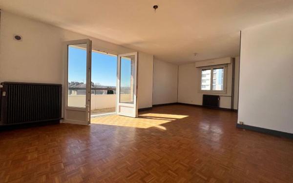 Appartement à louer    2 pièces • 57,95 m2 Saint-Dizier
