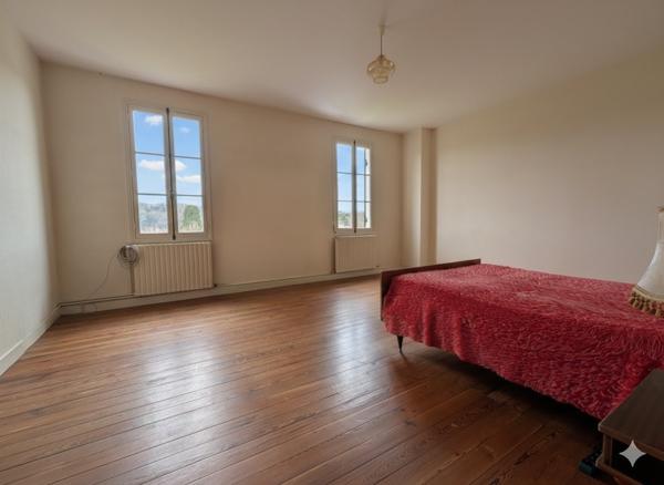Maison Haut Latresne , Maison Haut Latresne ,