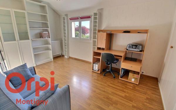 Maison à vendre    4 pièces •  Montigny-le-Bretonneux