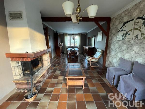 Maison à vendre à Châteaudun - 5 chambres, bon état