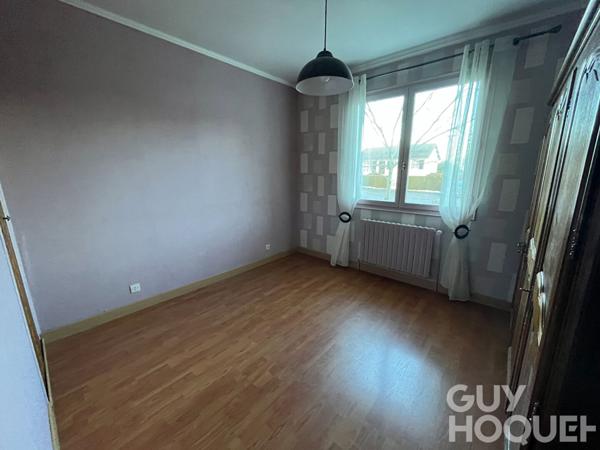 Maison à vendre à Châteaudun - 5 chambres, bon état