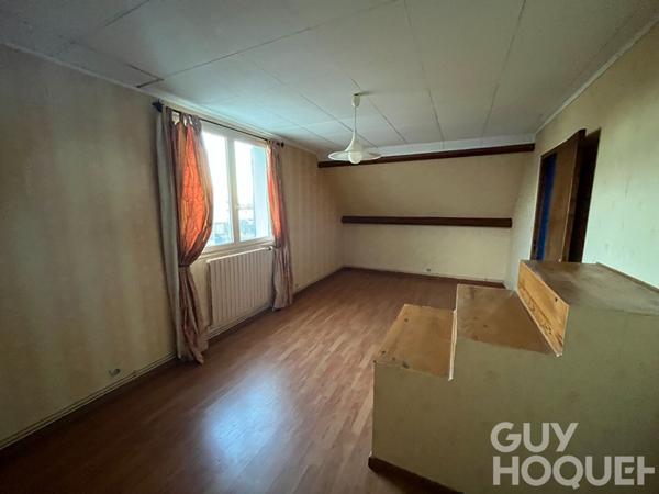 Maison à vendre à Châteaudun - 5 chambres, bon état