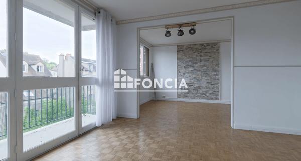 À vendre Appartement 3 pièces 60 m² - Corbeil-essonnes 91100