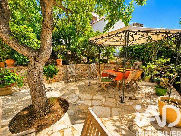 Maison (prestige) à vendre 5 pièces 155 m² Roquebrune-sur-Argens