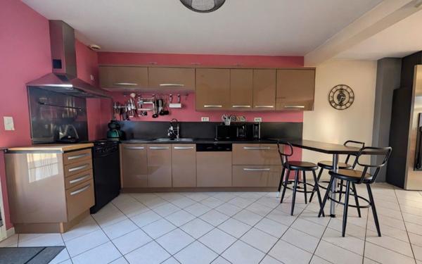 Maison à vendre    5 pièces • 120 m2 Saint-Gobain