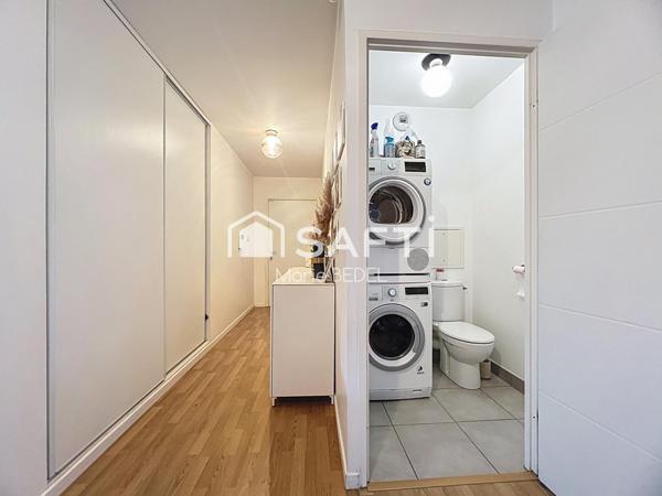 Appartement familial récent avec loggia et parking