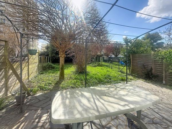 À vendre - Maison individuelle, 6 pièces située à tours (37100)