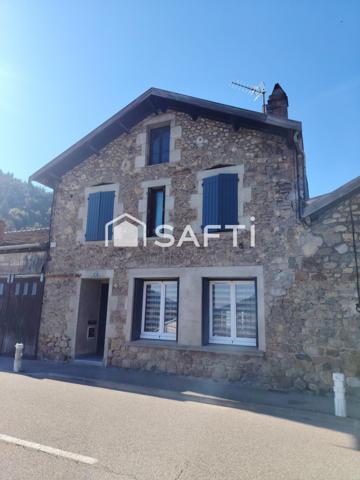 Grande maison avec joli terrain constructible