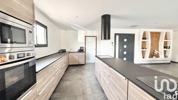 Maison à vendre 7 pièces 163 m² Listrac-Médoc