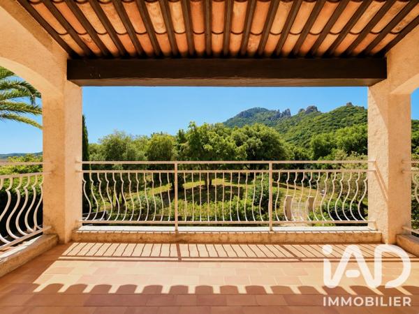 Maison à vendre 6 pièces 149,87 m² Mandelieu-la-Napoule