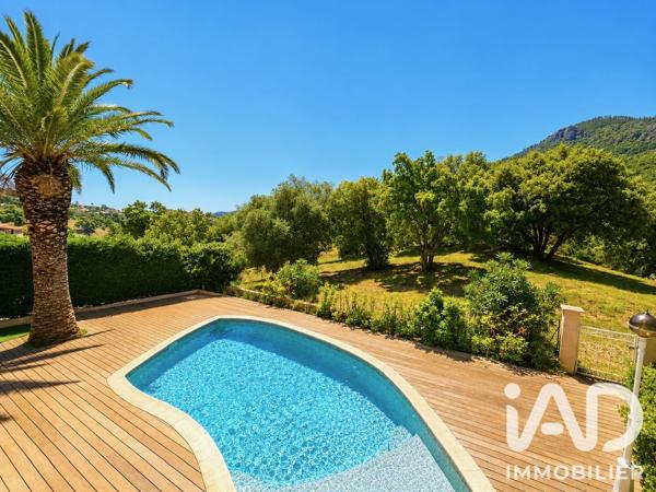 Maison à vendre 6 pièces 149,87 m² Mandelieu-la-Napoule