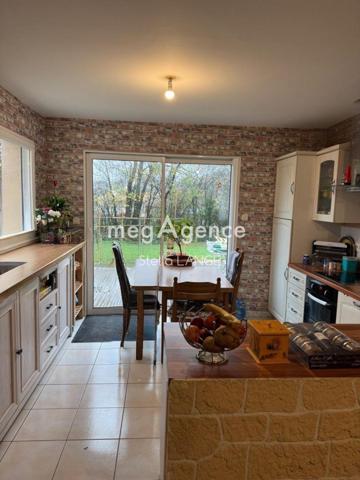 Maison à MONCOUTANT, 79320 - 4 pièces 87m²