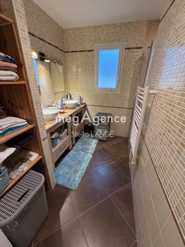 Maison à MONCOUTANT, 79320 - 4 pièces 87m²