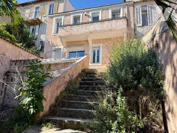 # SOUS OFFRE #

MARSEILLE - BELLE DE MAI

Maison familiale d'environ 120 m² sur une parcell...