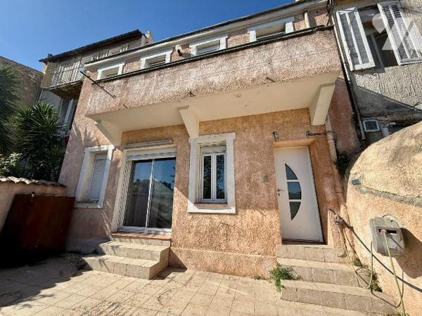 # SOUS OFFRE #

MARSEILLE - BELLE DE MAI

Maison familiale d'environ 120 m² sur une parcell...