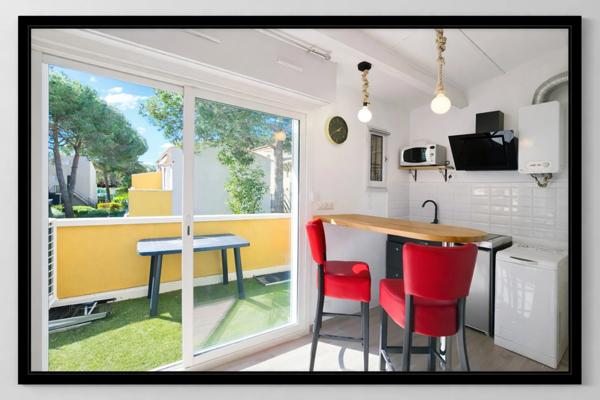 A vendre Appartement LE CAP D'AGDE (34) T2 avec mezzanine et terrasse, piscine, parking privatif, à 2min du village naturiste
