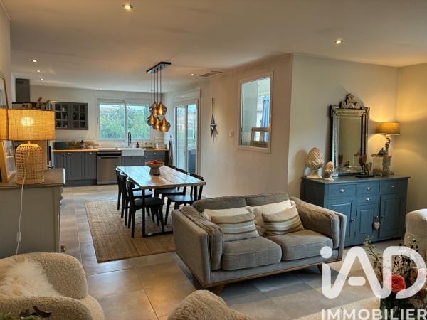 Maison à vendre 8 pièces 177 m² Le Pontet