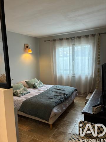 Maison à vendre 8 pièces 177 m² Le Pontet