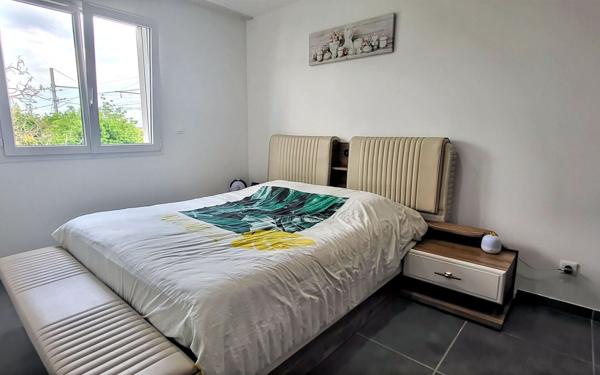 Maison à vendre    4 pièces • 100 m2 Saint-Maurice-l'Exil