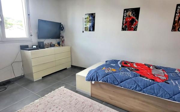 Maison à vendre    4 pièces • 100 m2 Saint-Maurice-l'Exil