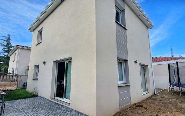 Maison à vendre    4 pièces • 100 m2 Saint-Maurice-l'Exil