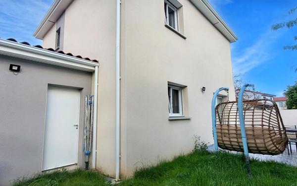 Maison à vendre    4 pièces • 100 m2 Saint-Maurice-l'Exil