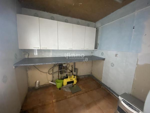 Maison semi individuelle 6 pièces.