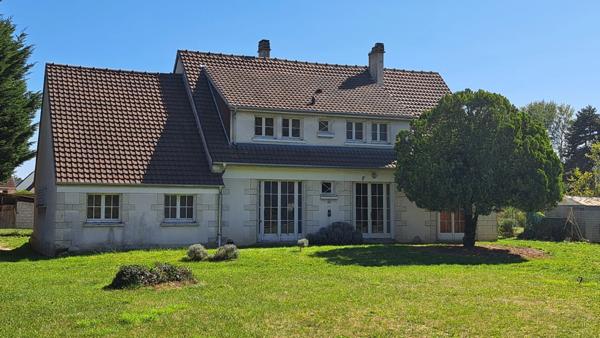 Maison à vendre 8 pièces VIC SUR AISNE (02)