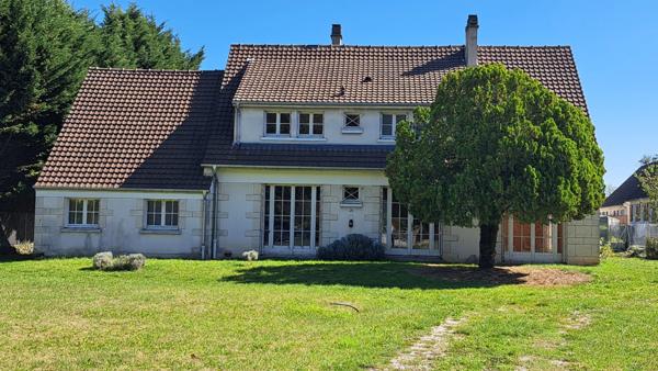 Maison à vendre 8 pièces VIC SUR AISNE (02)
