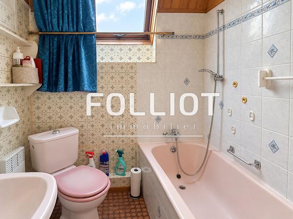 A VENDRE - Maison Saint Martin De Fontenay 8 pièce(s) 162.71 m2