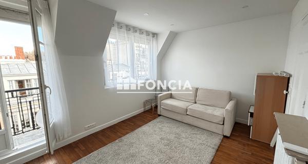 Location Studio meublé 21.81 m² - Paris 75018