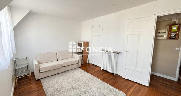 Location Studio meublé 21.81 m² - Paris 75018