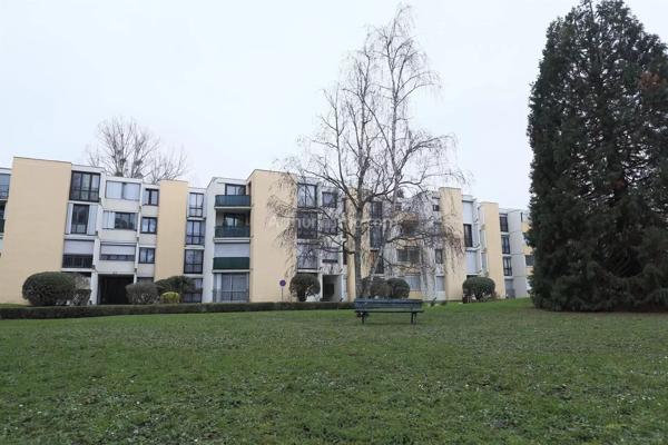 Location                                                      Appartement
                        
                     2 pièces                      46 m2                     à Arpajon