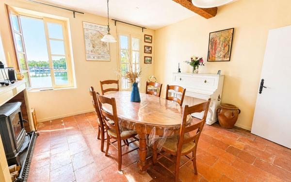 Maison à vendre    5 pièces • 155 m2 Castelnaudary