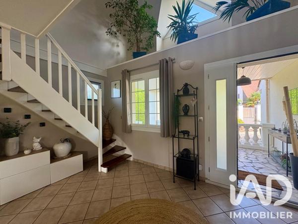Maison à vendre 5 pièces 110 m² Marolles-en-Brie
