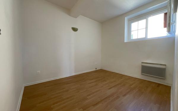 Appartement à vendre    2 pièces • 36,48 m2 Cazères