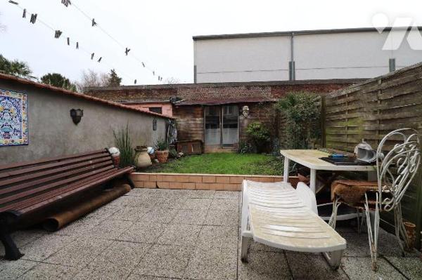 Maison à Vendre à Armentières (59280) en Nord (59)

Quartier des école maison disposant d'une...