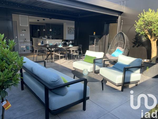 Maison d’architecte 5 pièces de 184 m² à Guidel (56520)