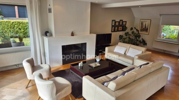 Maison invividuelle 4 chambres garage 2v sur parcelle de 930m2