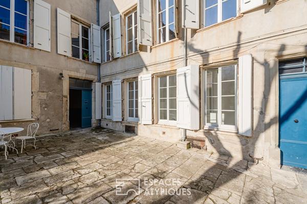 Local professionnel spacieux et sécurisé en centre-ville de Narbonne