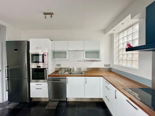 Très belle Maison de charme, Lille Pellevoisin de 175 m², 5 chambres, jardin Lille Très belle Maison de charme, Lille Pellevoisin de 175 m², 5 chambres, jardin Lille