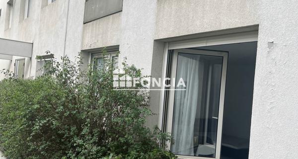 Location Studio meublé 30.04 m² - Grenoble 38000