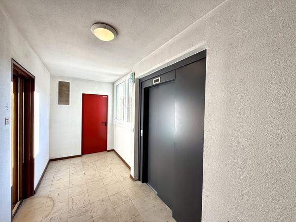 Sevran (93270) 3 Pièces avec 2 balcons, cave proche RER B, futur métro 16 Grand Paris