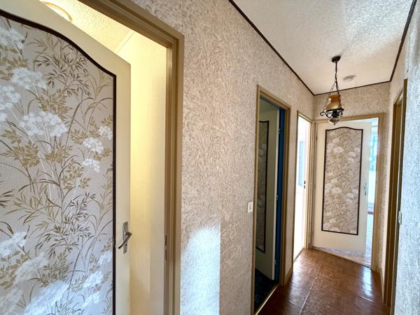 Sevran (93270) 3 Pièces avec 2 balcons, cave proche RER B, futur métro 16 Grand Paris