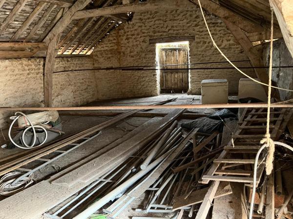 Maison à Beaumont-sur-Sarthe, 72170 - 6 pièces 125m²