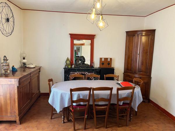 Maison à Beaumont-sur-Sarthe, 72170 - 6 pièces 125m²