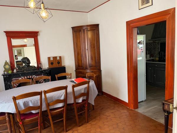 Maison à Beaumont-sur-Sarthe, 72170 - 6 pièces 125m²